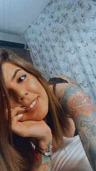 Photo of model @alexis_sin