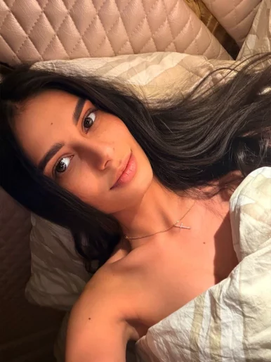 Photo of model @aliceerae