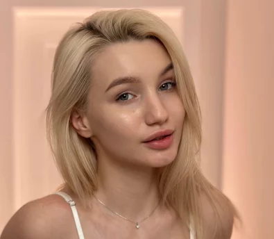 Photo of model @alkh1mova