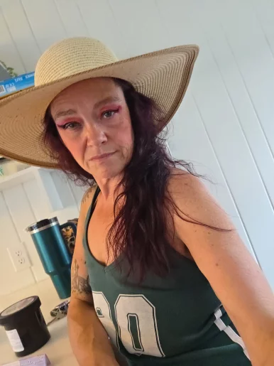 Photo of model @alpha420queen