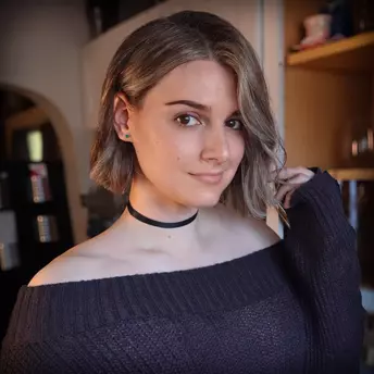 Photo of model @alsoashley