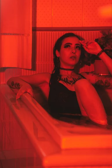 Photo of model @alucarynmoon