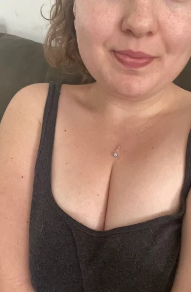 Photo of model @alwayshazydaisy