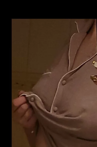 Photo of model @amandathefox