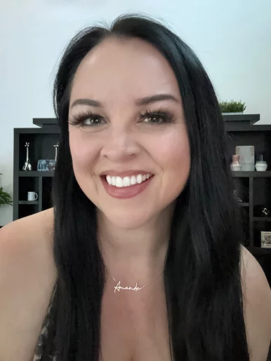 Photo of model @amandathickk