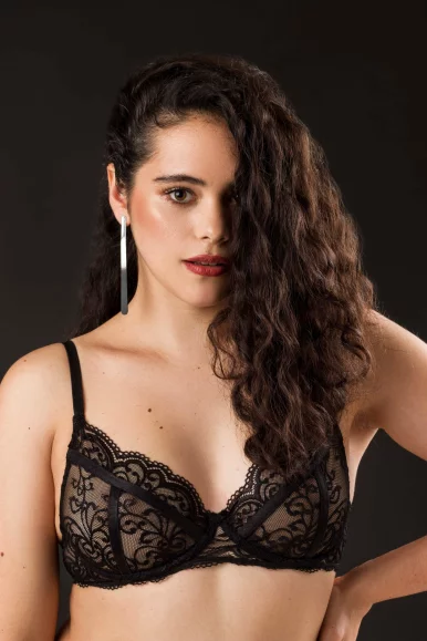 Photo of model @ambermeyers