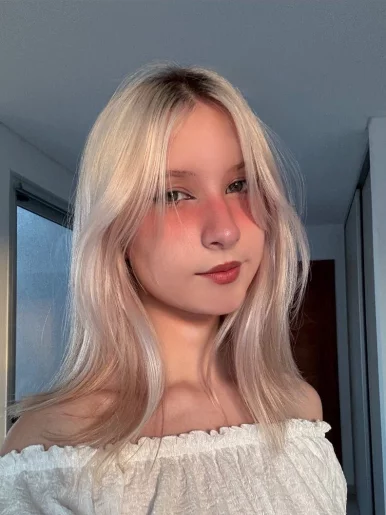 Photo of model @amberpetite