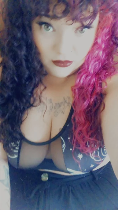 Photo of model @amberwave