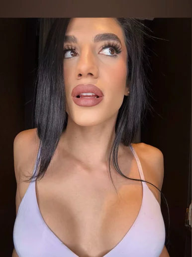 Photo of model @ambroserouss