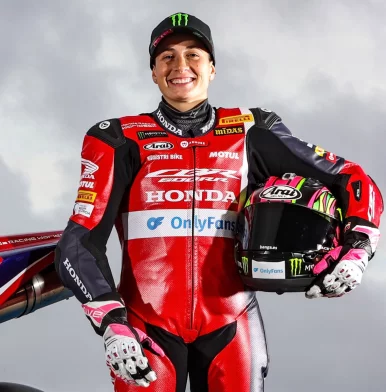 Photo of model @anacarrasco22