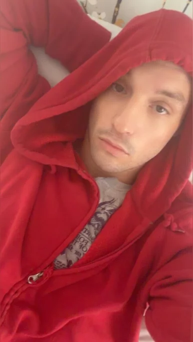 Photo of model @angeladonai