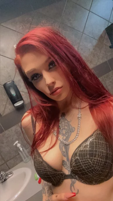 Photo of model @aquarius558