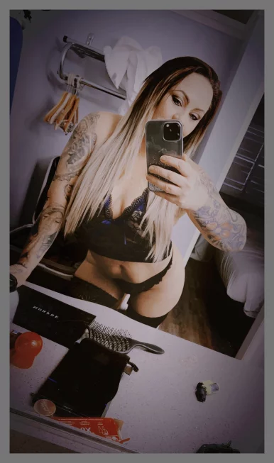 Photo of model @arielhot_xxx