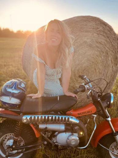 Photo of model @ashalinalovesyou