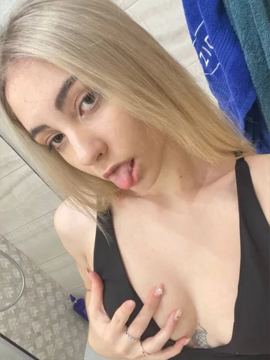 Photo of model @asuna_lee