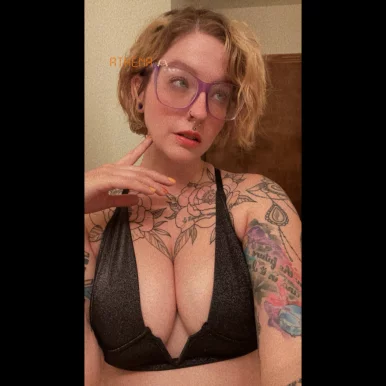 Photo of model @athenad882