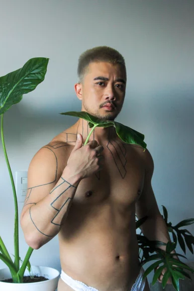 Photo of model @athleticasianguyfree