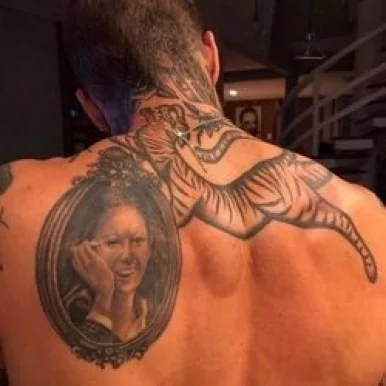 Photo of model @aurevoir_178