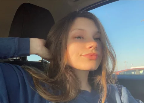 Photo of model @avanet