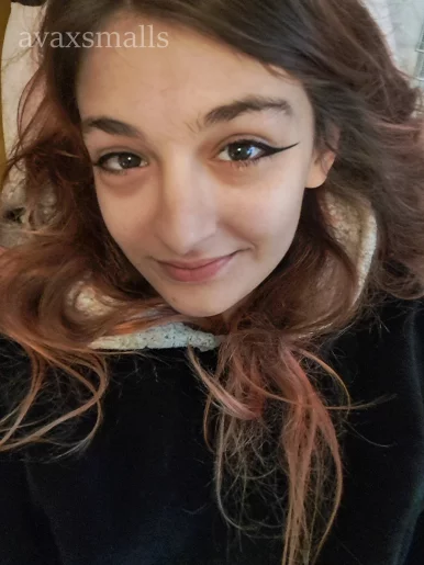 Photo of model @avaxsmalls