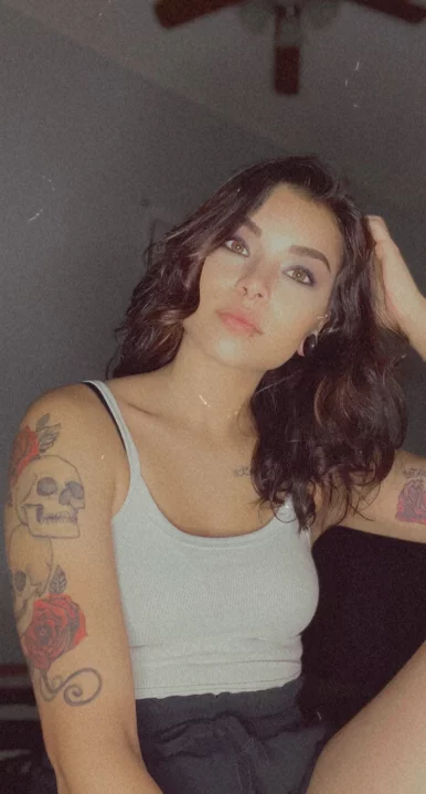 Photo of model @awkwardfavors