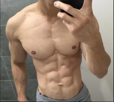 Photo of model @axiandaddyken