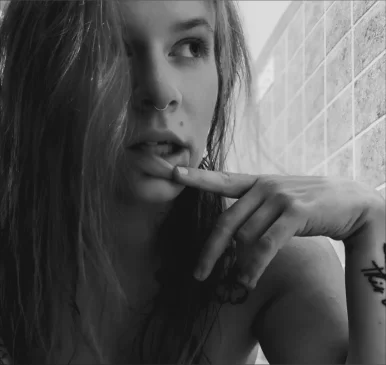 Photo of model @babyblues7415