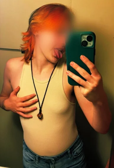 Photo of model @badavery666