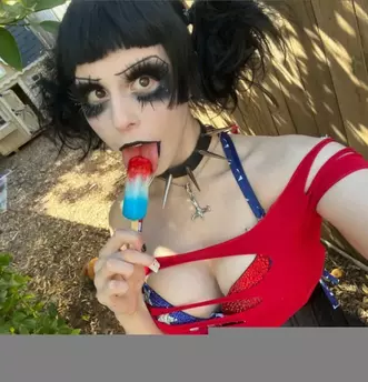 Photo of model @bar6ie6