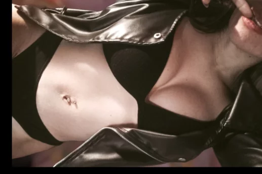 Photo of model @barbyb