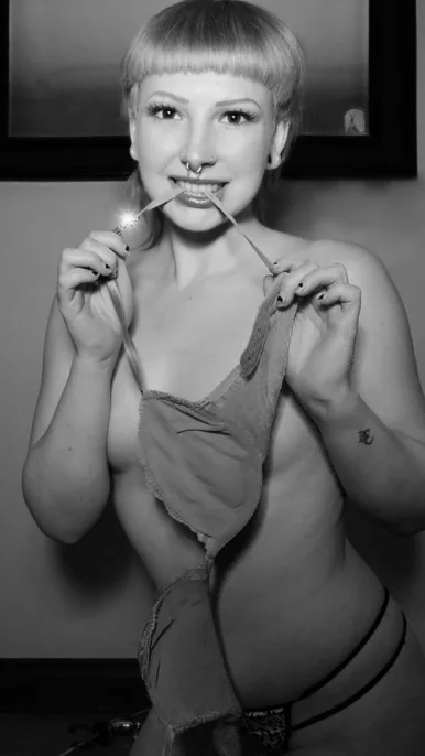 Photo of model @bbatbitch.free