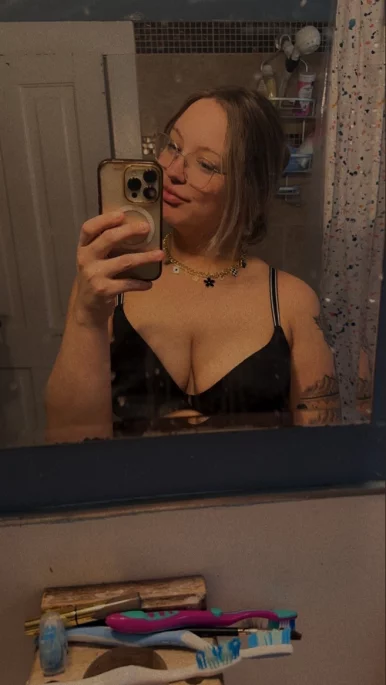 Photo of model @bbjess11