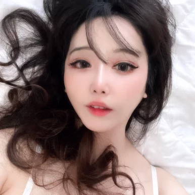 Photo of model @bdollairi