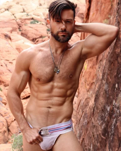 Photo of model @beauxmatthews