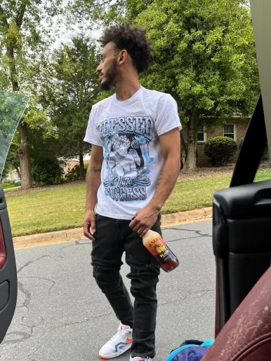 Photo of model @bigpapi531