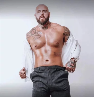 Photo of model @bigrob93