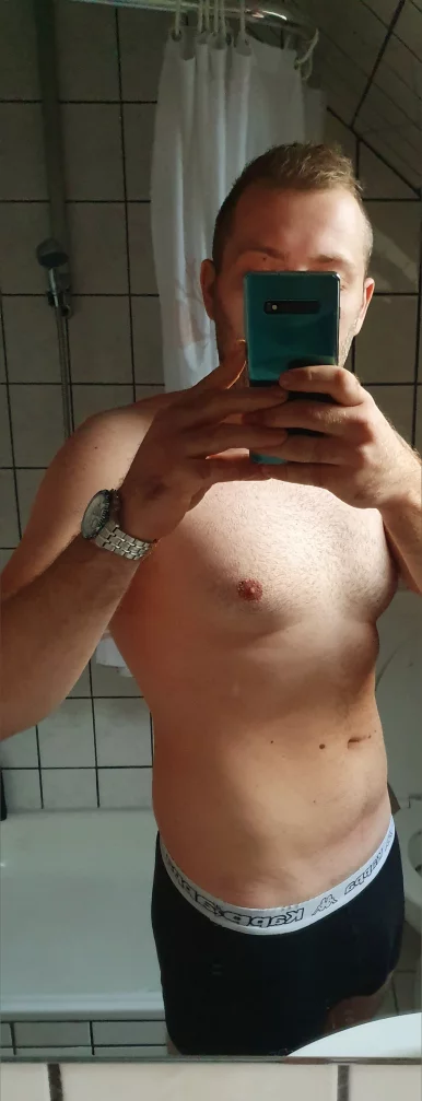 Photo of model @bigwhitedickcroatia