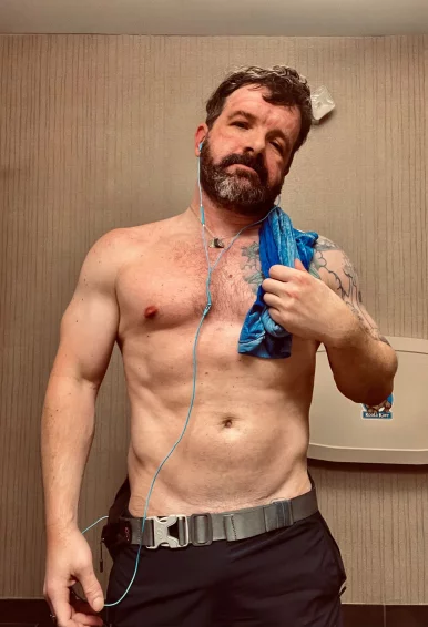 Photo of model @billypilgrim3x