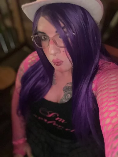 Photo of model @blakelytgirl