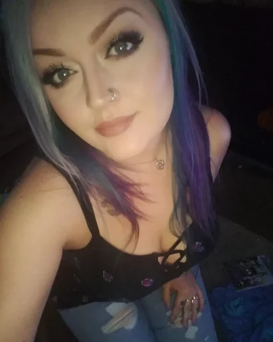 Photo of model @blondeog