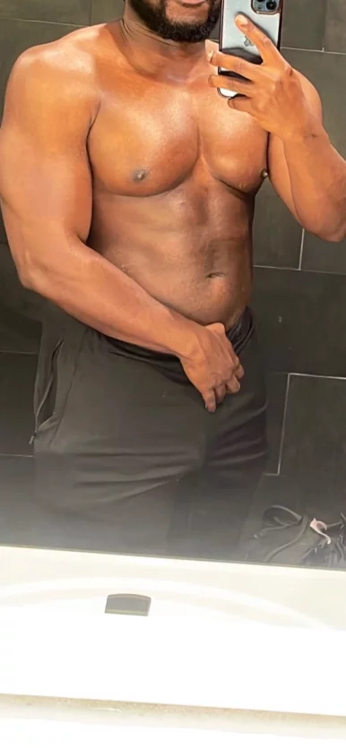 Photo of model @bobbygain2