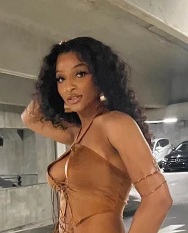 Photo of model @bratzdollbaby