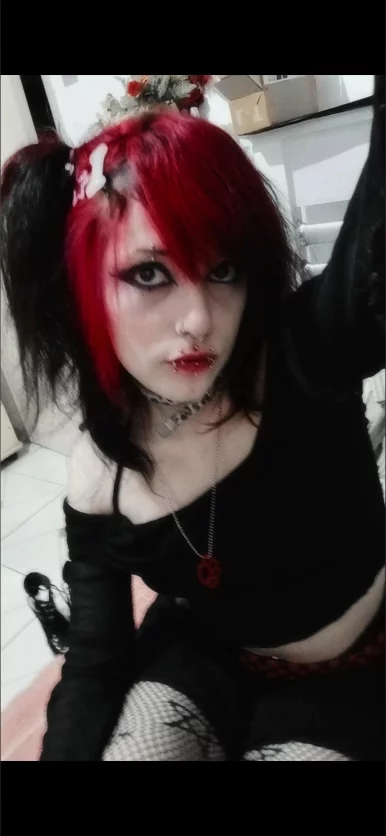 Photo of model @brendabnd