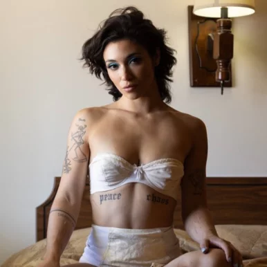 Photo of model @brooklyngrayxxx