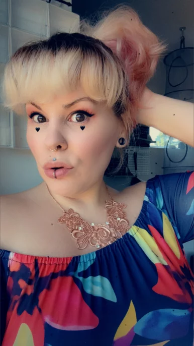 Photo of model @bubble_gumm666