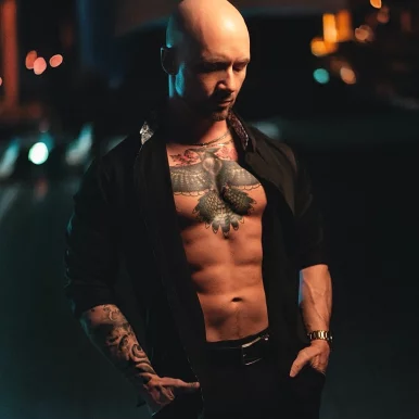 Photo of model @bullbossjosh