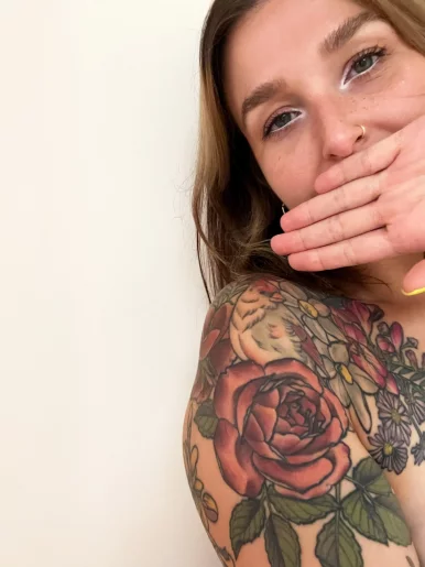 Photo of model @bunnybarnett