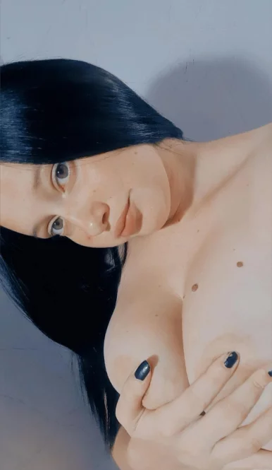 Photo of model @bunnyhott22