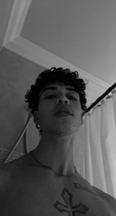 Photo of model @c.cessarr