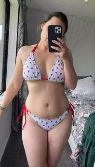 Photo of model @c00lcumbers